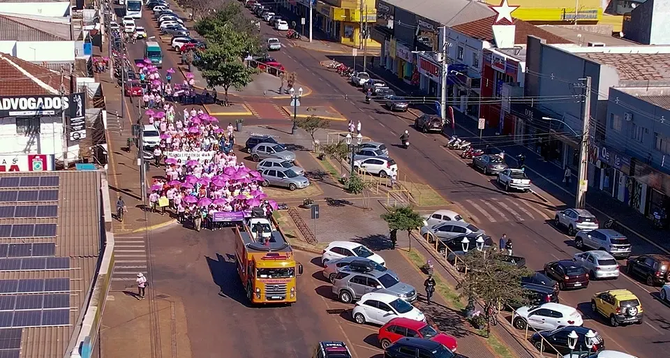 Assis Chateaubriand realiza 3ª Caminhada do Meio-Dia contra o Feminicídio