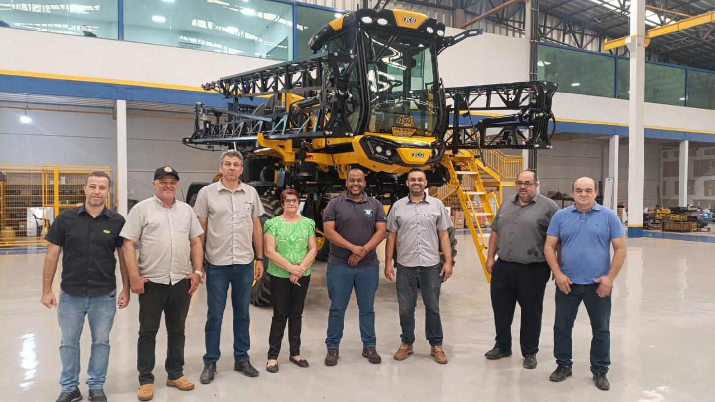 Vereadores de Assis chateaubriand visitam nova Planta da KS.
