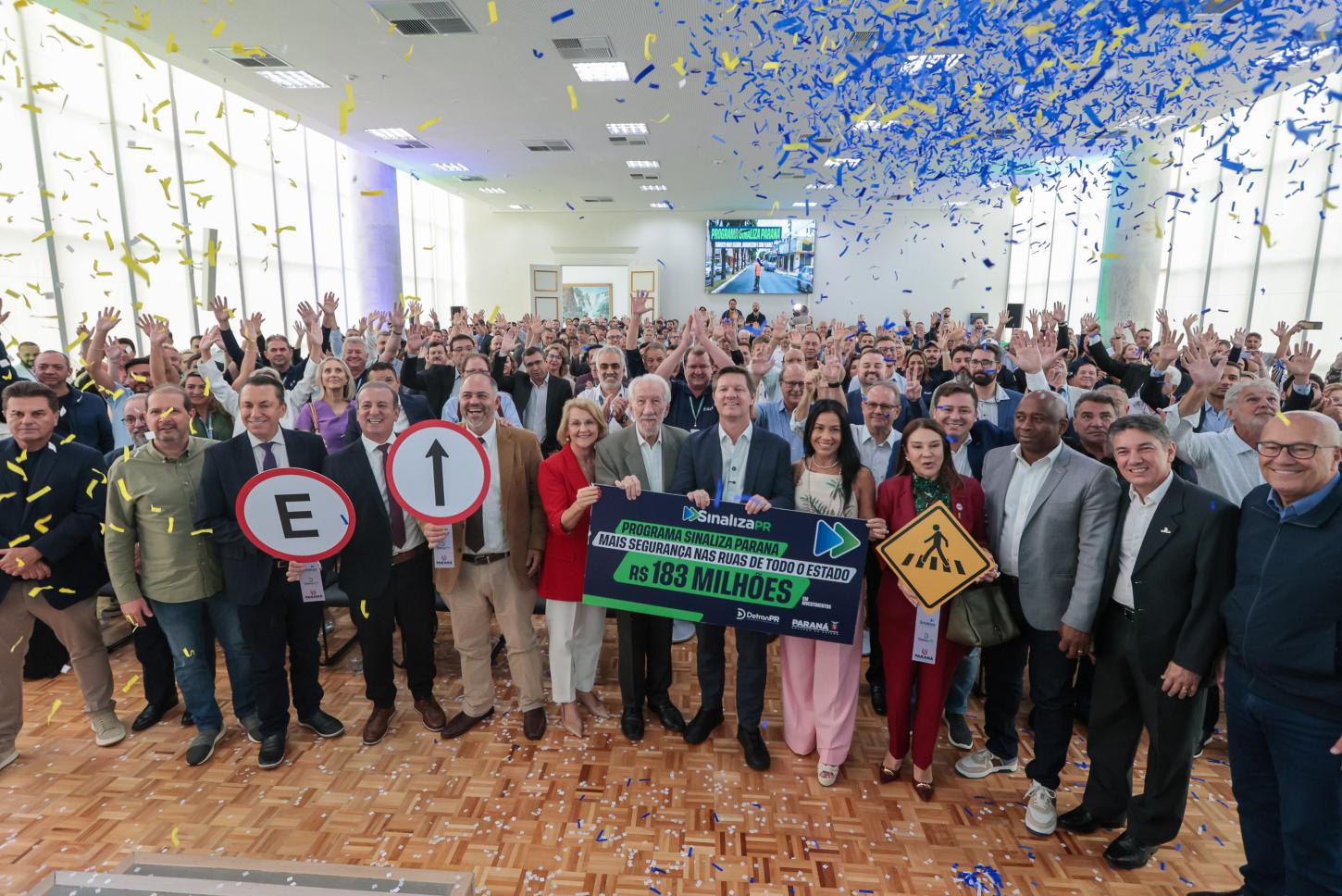 Santin Roveda destina R$ 183 milhões para reforçar sinalização urbana nos 399 municípios