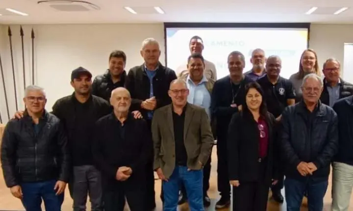 AMP, Itaipu e UTFPR promovem reunião técnica sobre o Projeto Aliança BIM Paraná com municípios da Amepar e da Amuvi