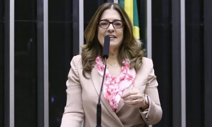 Comissão aprova acesso a direitos sociais e previdenciários a mulheres da pesca artesanal