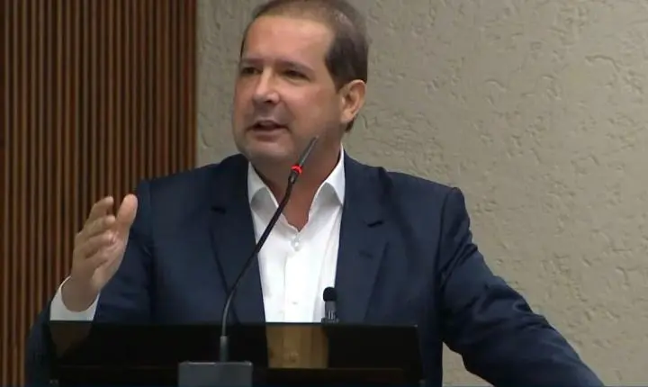 Paraná se une em defesa das PECs que aumentam recursos para os municípios do Estado  abril 14, 2026