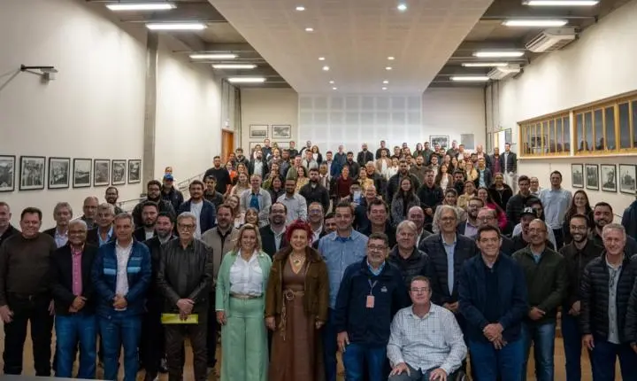 Prefeituras da Amusep e Amunpar têm reunião técnica com AMP, Itaipu e UTFPR como parte do Projeto Aliança BIM Paraná