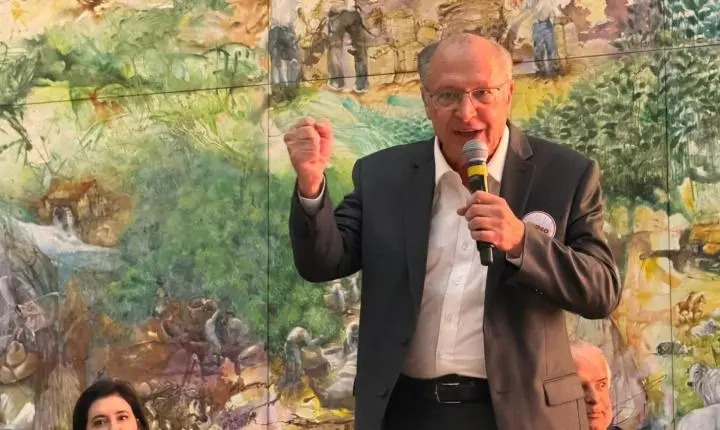 Vice-presidente da República, Geraldo Alckmin, deverá participar do lançamento do Projeto Aliança Bim Paraná, firmado entre AMP e Itaipu Binacional, dia 15-06, em Curitiba